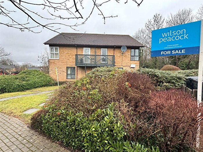 1 Bedroom Flat For Sale In Ramsthorn Grove, Walnut Tree, Milton Keynes, Buckinghamshire, MK7