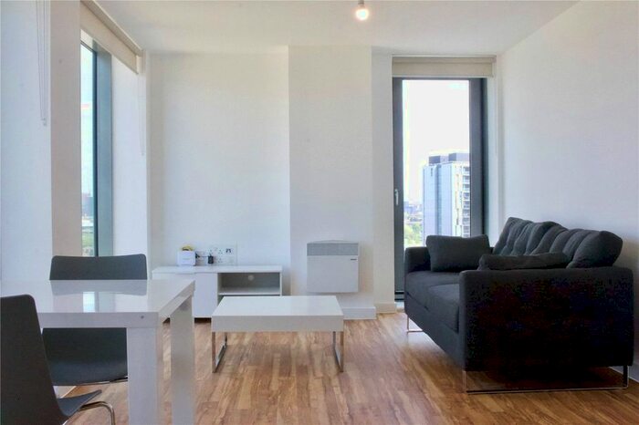 2 Bedroom Flat To Rent In Media City, Michigan Point Tower A, Michigan Avenue, Salford, M50