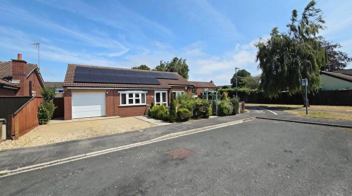 2 Bedroom Detached Bungalow For Sale In The Sidings, Long Sutton, PE12