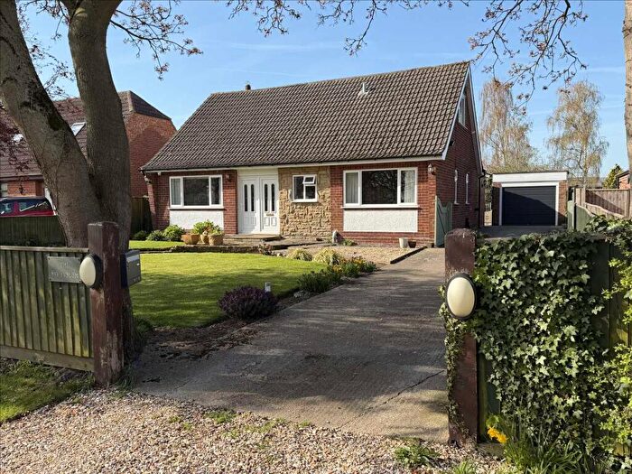 4 Bedroom Detached Bungalow For Sale In The Holly Bush, Cheapside, Grimsby, DN37