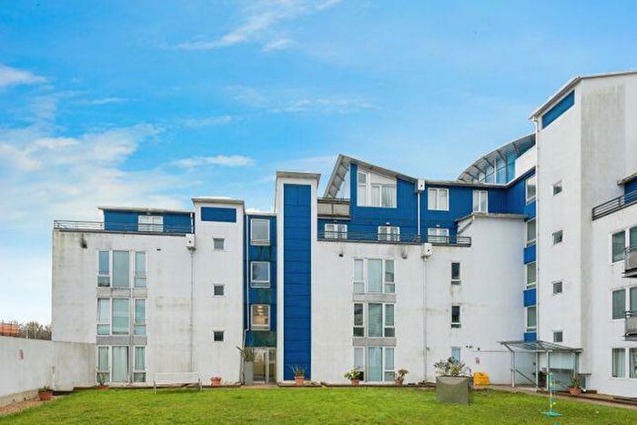 1 Bedroom Apartment To Rent In The Plaza, Swindon, SN1