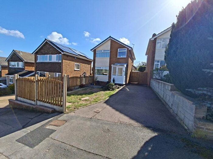 3 Bedroom Detached House For Sale In St. Mary Crescent, Deepcar, S36