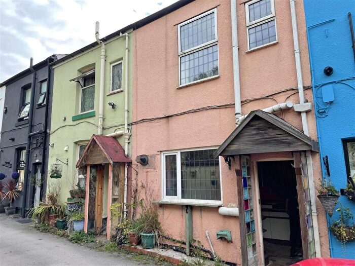 2 Bedroom Terraced House To Rent In Broad Oak Terrace, Bury, BL9