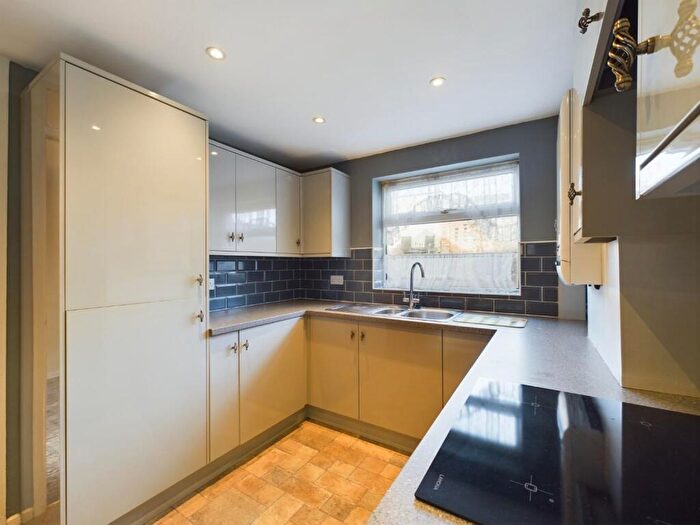 3 Bedroom Detached House For Sale In Malvern Drive, Bristol, BS30