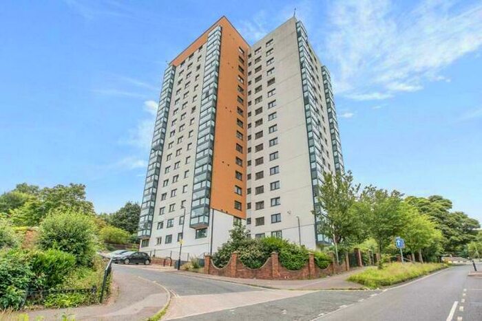 2 Bedroom Apartment To Rent In Wheatley Court, Halifax, West Yorkshire, HX2