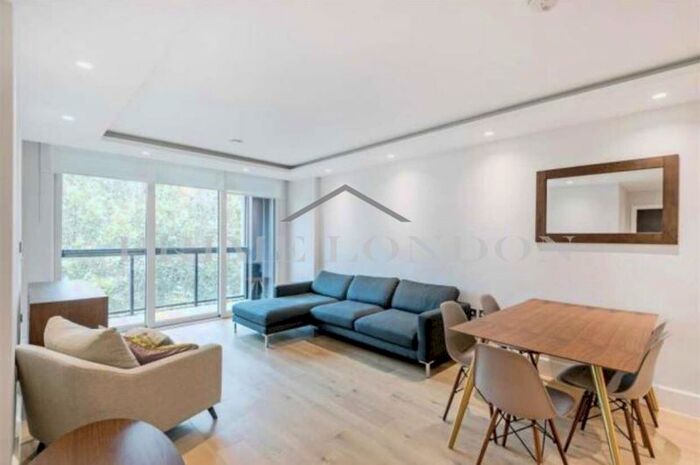 3 Bedroom Flat To Rent In Great Peter Street, Westminster, London, SW1P