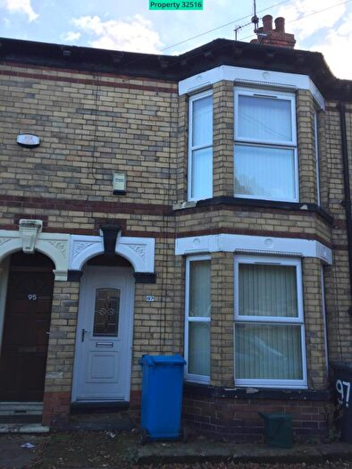 2 Bedroom Terraced House To Rent In Goddard Avenue, Hull, HU5
