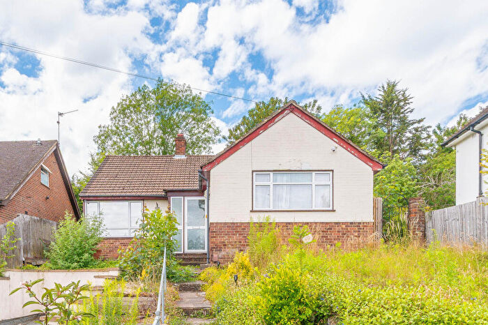 3 Bedroom End Of Terrace House To Rent In Purley Bury Avenue, Purley, CR8