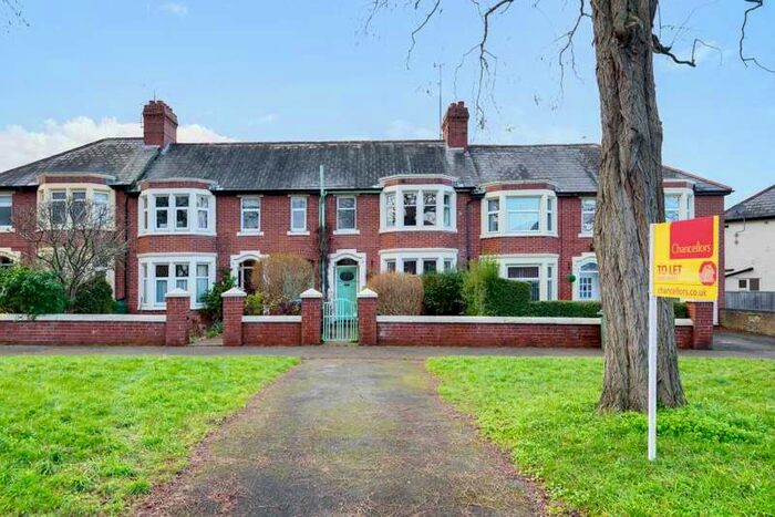 3 Bedroom Semi-Detached House To Rent In Florence Park, East Oxford, OX4