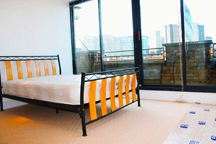 1 Bedroom Flat To Rent In Saxon House, Thrawl Street, London, E1