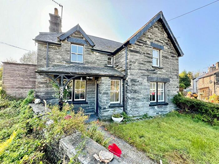 3 Bedroom House For Sale In Penmachno, LL24