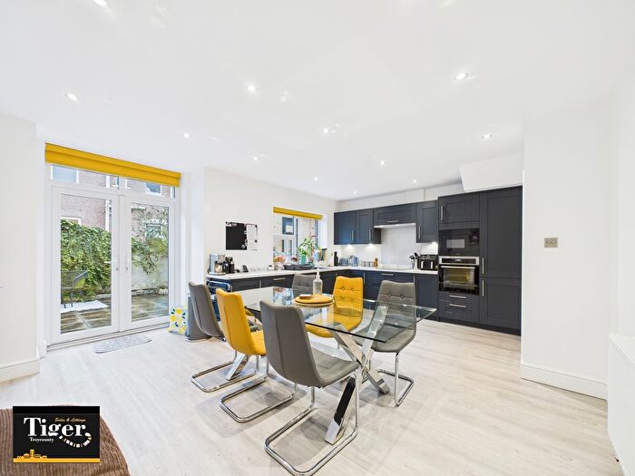 3 Bedroom Semi-Detached House For Sale In Queensway, Blackpool, FY4