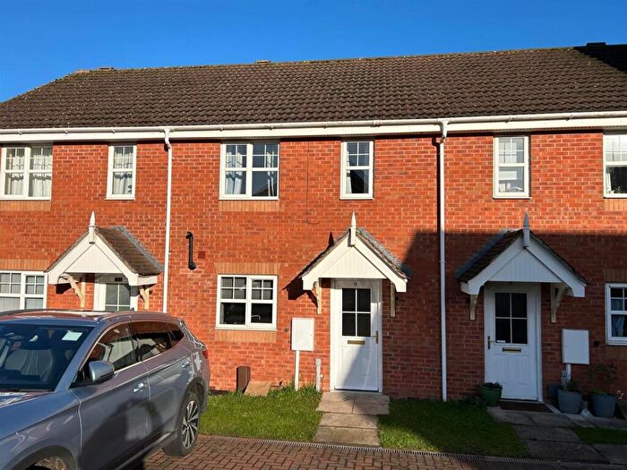 3 Bedroom Town House To Rent In The Maltings, Hamilton, Leicester, LE5