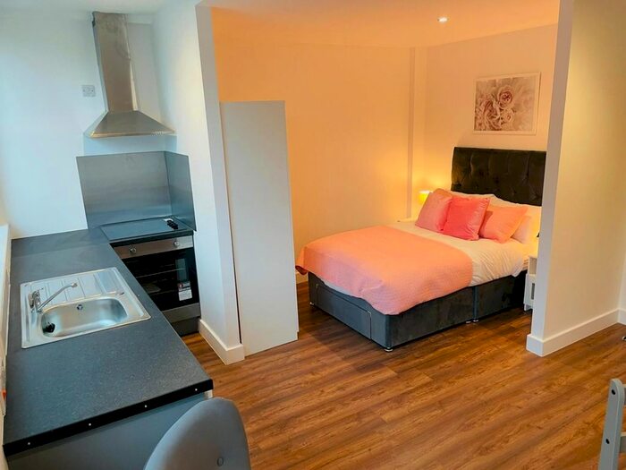 Studio To Rent In Tontine Street, Hanley, Stoke-On-Trent ST1