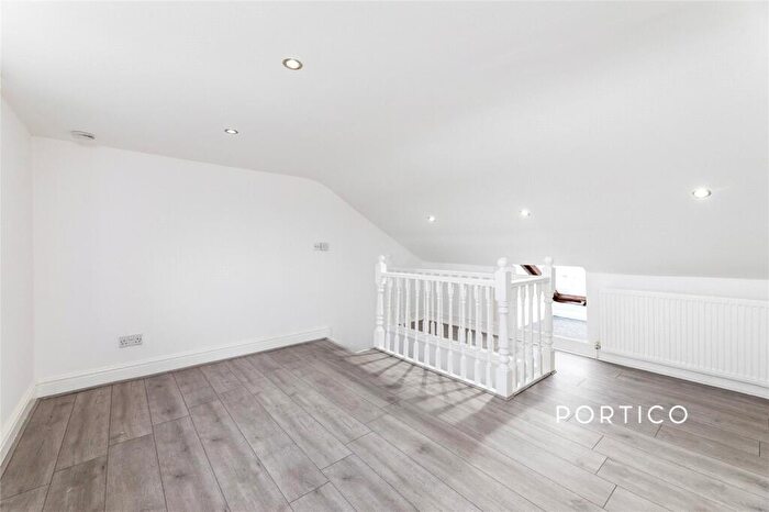 2 Bedroom Flat To Rent In Odessa Road, E7