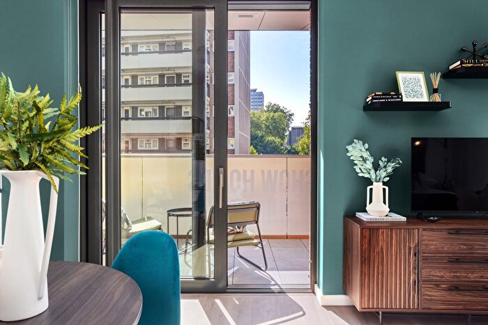 Flat For Sale In Macclesfield Road, London, EC1V