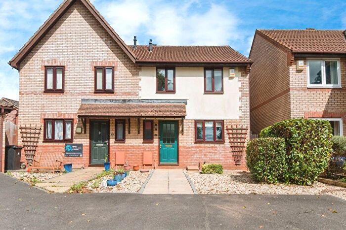 3 Bedroom Semi-detached House For Sale In Cheriswood Avenue, Exmouth, Devon, EX8
