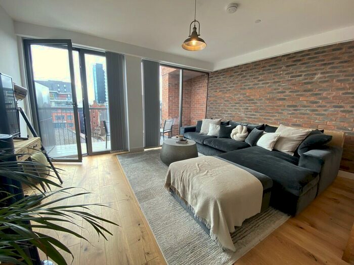 2 Bedroom Apartment To Rent In Mangle Street, Northern Quarter, M1