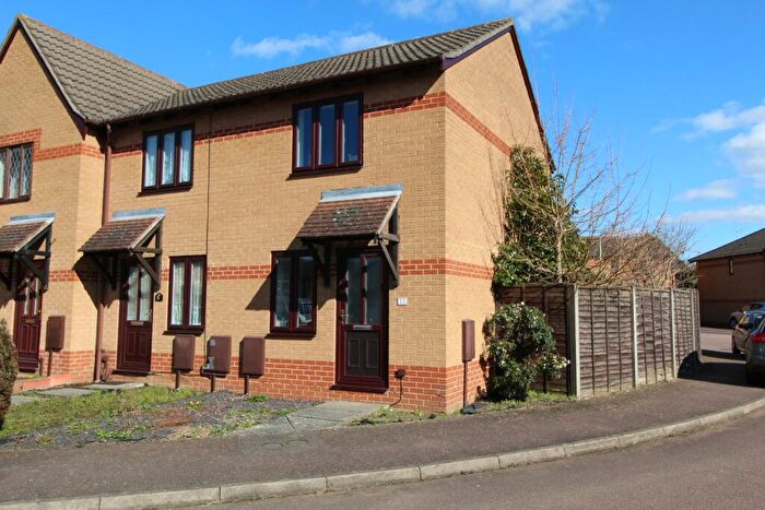 1 Bedroom End Of Terrace House To Rent In Earlstoke Close, Banbury, OX16