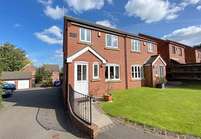 3 Bedroom Semi-Detached House To Rent In Woodlot Cottages, Kirkby-In-Ashfield, Nottingham, NG17