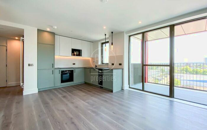 2 Bedroom Apartment To Rent In Windsor Square, Royal Arsenal Riverside, Woolwich, London, SE18