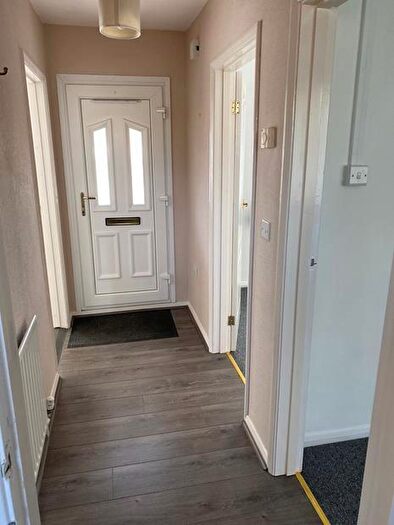 2 Bedroom Bungalow To Rent In South Close, Rushden, NN10