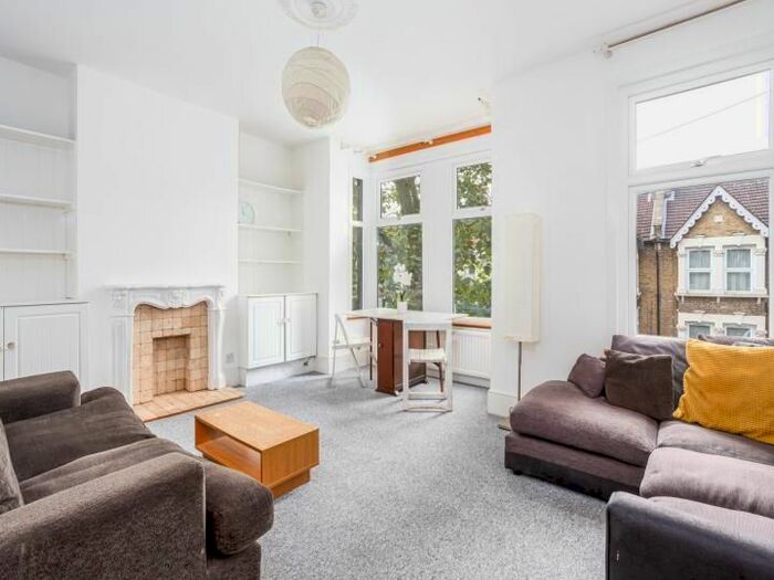 2 Bedroom Flat To Rent In Harold Road, London, E11