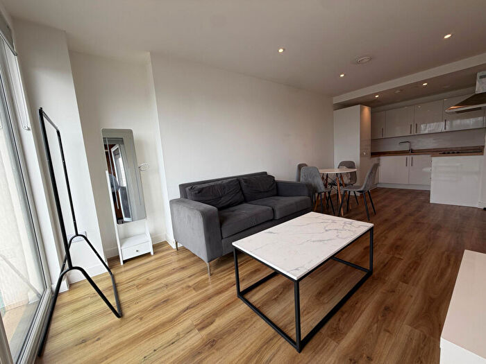 2 Bedroom Apartment To Rent In Trafford Road, Salford, Salford, Lancashire, M5