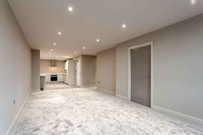 2 Bedroom Apartment To Rent In - Cambridge Road, Harrogate, HG1