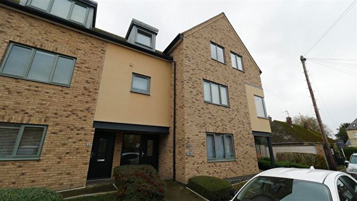 2 Bedroom Flat To Rent In Sarah Grace Court, St Ives, PE27