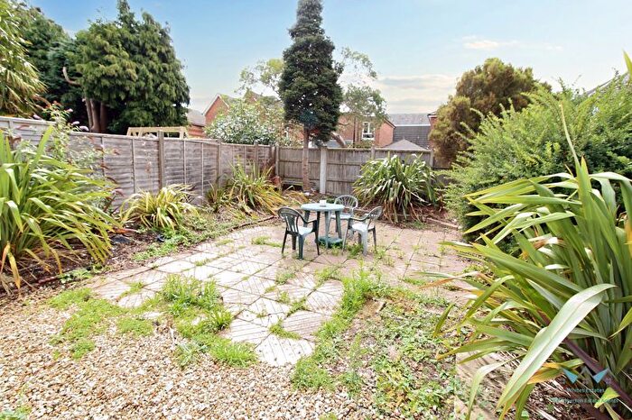 4 Bedroom Detached House For Sale In Capstone Road, Bournemouth, BH8