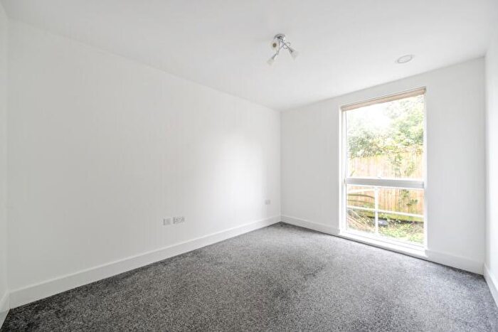 2 Bedroom Apartment To Rent In St. Peters Road Croydon, CR0
