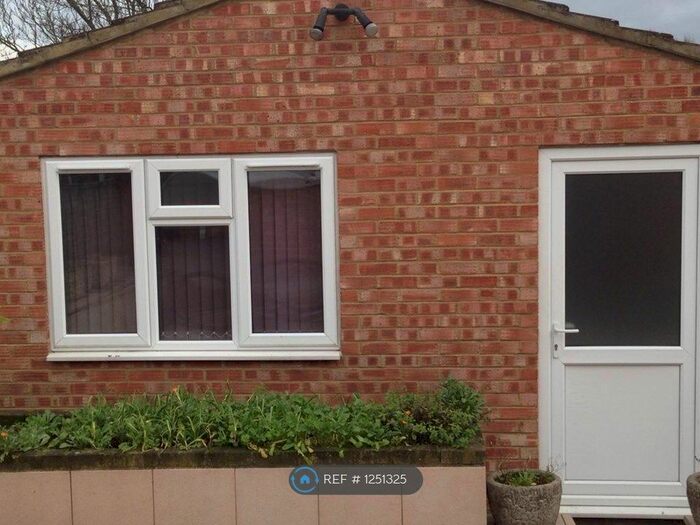 Studio To Rent In Cuttsfield Terrace, Hemel Hempstead HP1