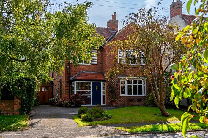 4 Bedroom Detached House For Sale In Hodgson Lane, Upper Poppleton, York, YO26