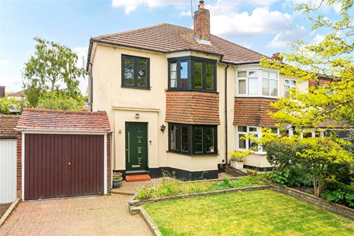 3 Bedroom Semi Detached House For Sale In Haileybury Road, Orpington, BR6