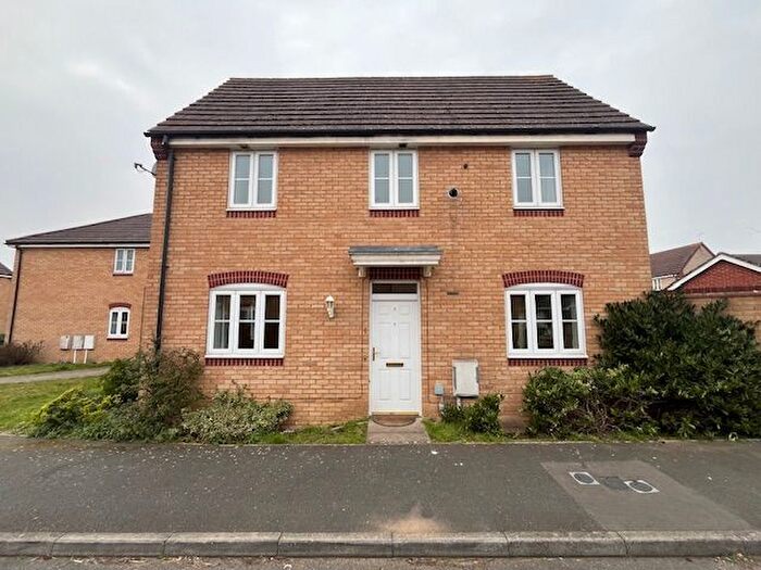 3 Bedroom Property To Rent In Chequers Close, Corby, NN18