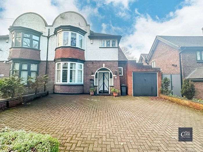 4 Bedroom Semi Detached House For Sale In Thornhill Road, Streetly, Sutton Coldfield, B74