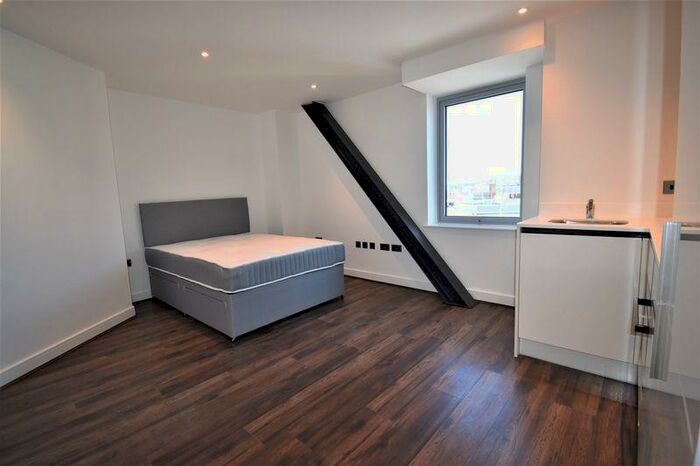 Studio To Rent In Th Floor, Churchill Place, Churchill Way, Basingstoke, RG21