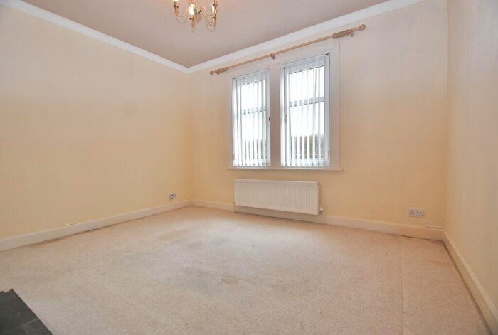 1 Bedroom Cottage For Sale In Kirkmichael Road, Crosshill, KA19
