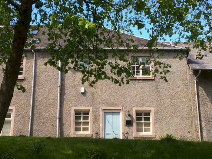 2 Bedroom Flat To Rent In Burn View Finlaystone Estate Langbank, PA14