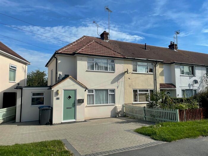 2 Bedroom End Of Terrace House To Rent In Cants Lane, Burgess Hill, RH15