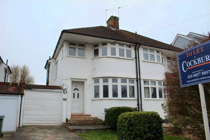 3 Bedroom Semi-Detached House To Rent In Brownspring Drive, London, SE9