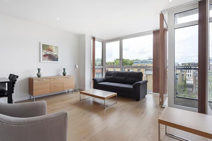 1 Bedroom Flat To Rent In Hepworth Court, Grosvenor Waterside, Gatliff Road, London, SW1W