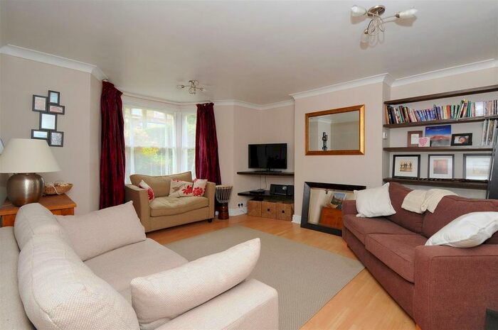 1 Bedroom Flat To Rent In Darling Road, London, SE4