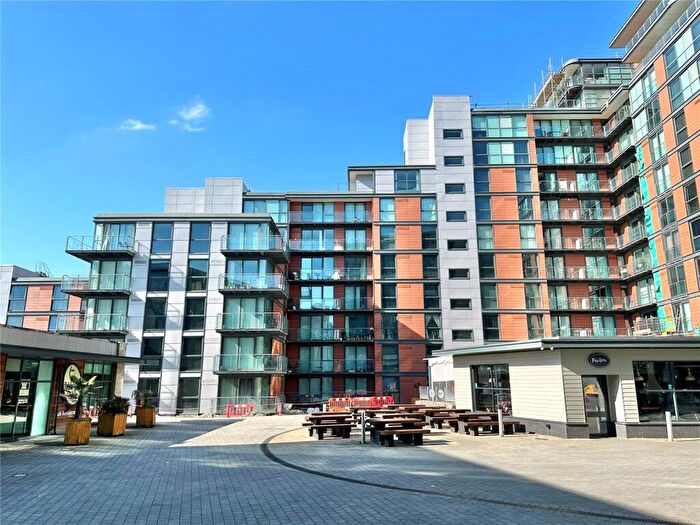 2 Bedroom Flat To Rent In Sackville Street, Barnsley, South Yorkshire, S70