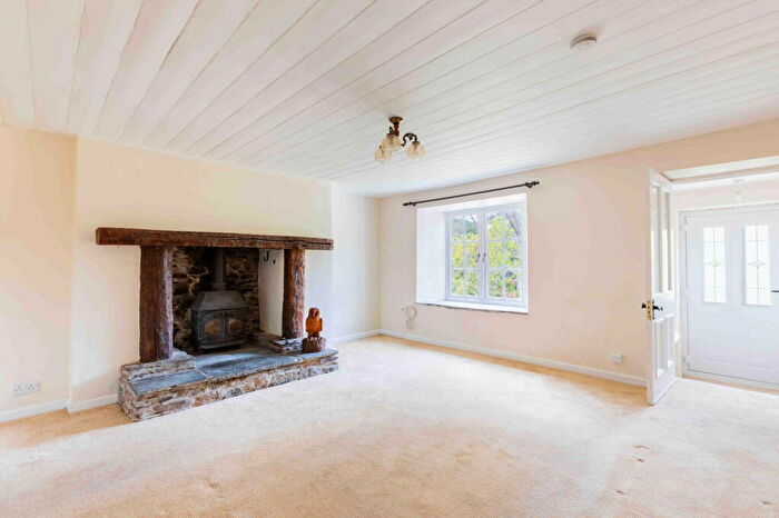4 Bedroom Detached House For Sale In Lovaton, Yelverton, PL20