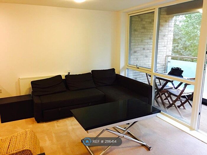 1 Bedroom Flat To Rent In Wyatt Court, London, W3