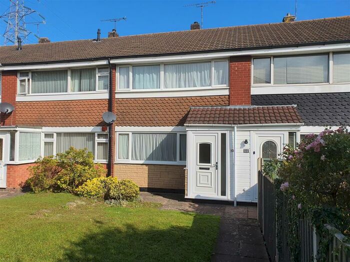3 Bedroom Terraced House To Rent In Golf Drive, Whitestone, Nuneaton, CV11