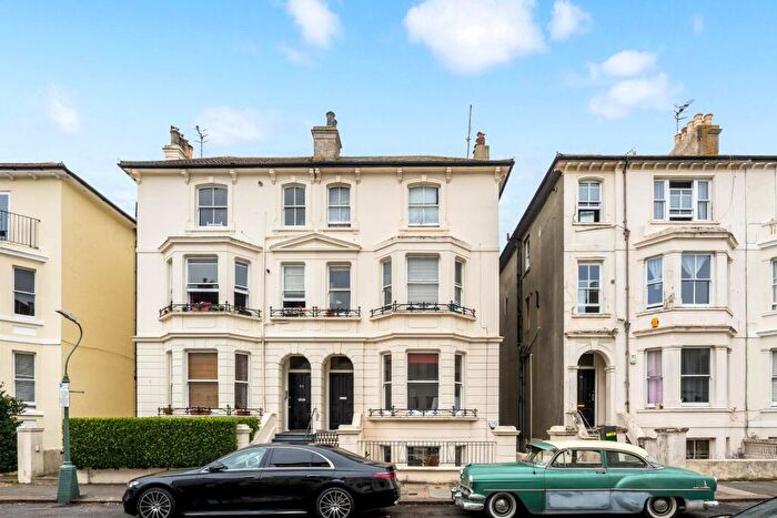 2 Bedroom Apartment For Sale In Hova Villas, Hove, BN3