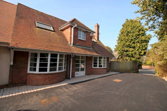 4 Bedroom Detached House To Rent In Matford Road, St Leonards, EX2
